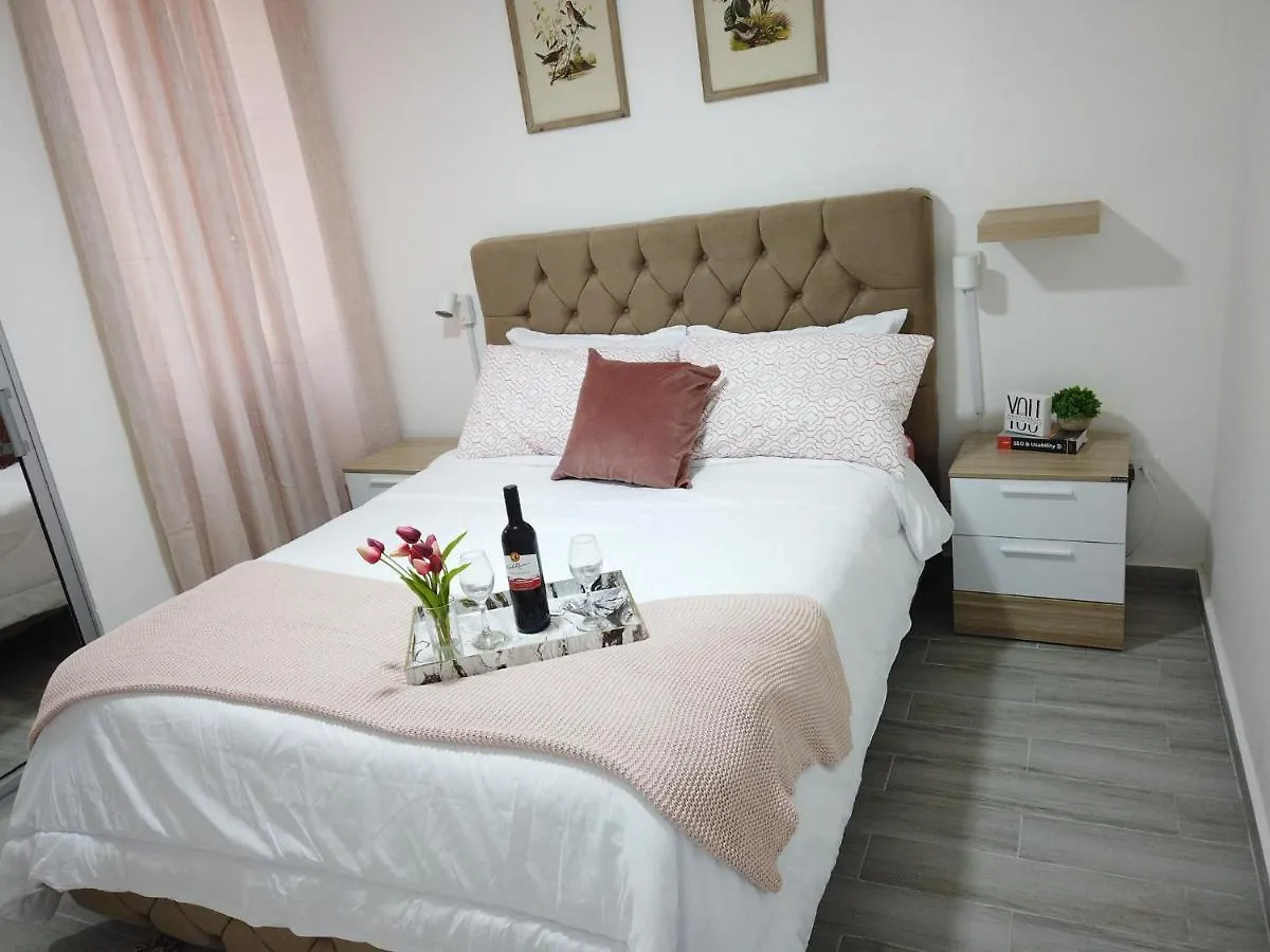 Lovely 3 Bedroom Condo Near Downtown And Foodies 푼타 카나 0*,