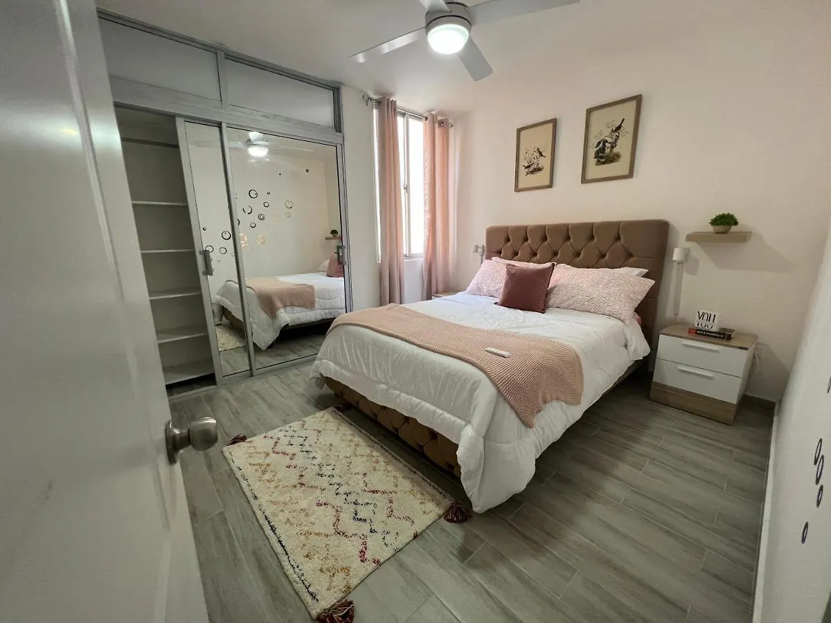 Lovely 3 Bedroom Condo Near Downtown And Foodies 푼타 카나 아파트