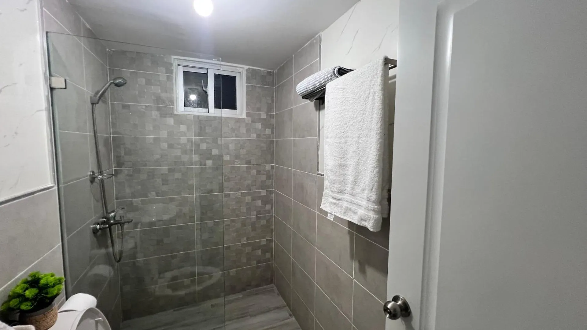 아파트 Lovely 3 Bedroom Condo Near Downtown And Foodies 푼타 카나
